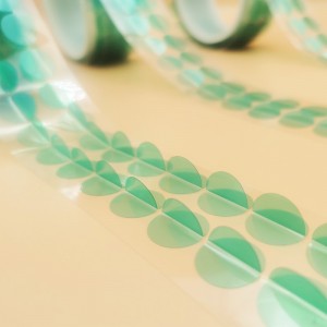 Cajalad Goynta Polyester Die oo leh Gacanka Wishlafta ee Dahaarka budada ah iyo Duminta