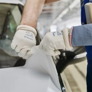 Tesa 50530 Alternative White Protective Film for Freshly Painted Surfaces on Cars