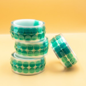 Cajalad Goynta Polyester Die oo leh Gacanka Wishlafta ee Dahaarka budada ah iyo Duminta